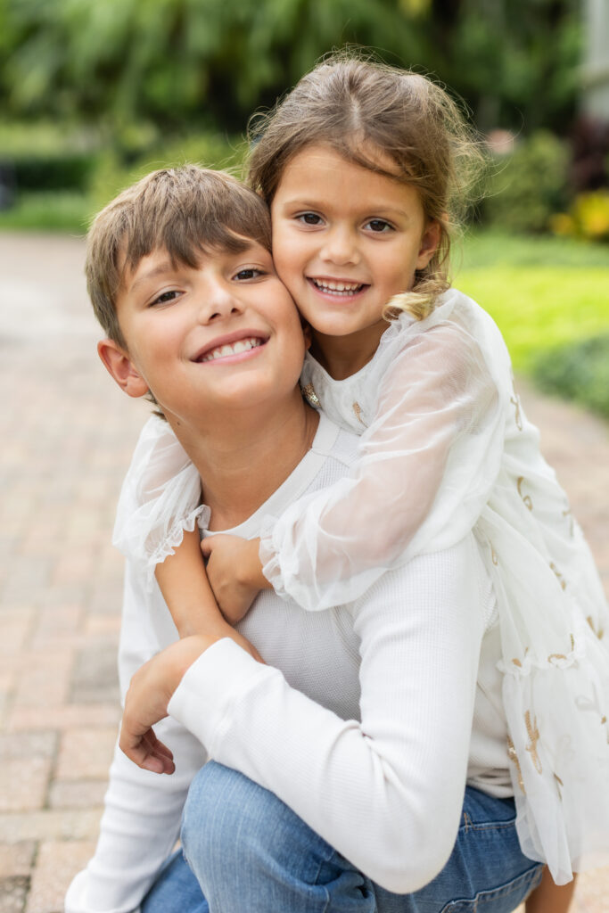 Olympia, Wellington siblings portrait